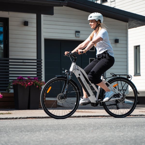 FitNord Ava 300 Elsykkel G2, hvit 2
