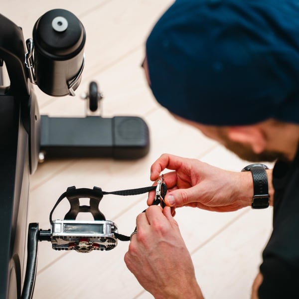 FitNord Racer 500i Spinningsykkel med LCD-display 8